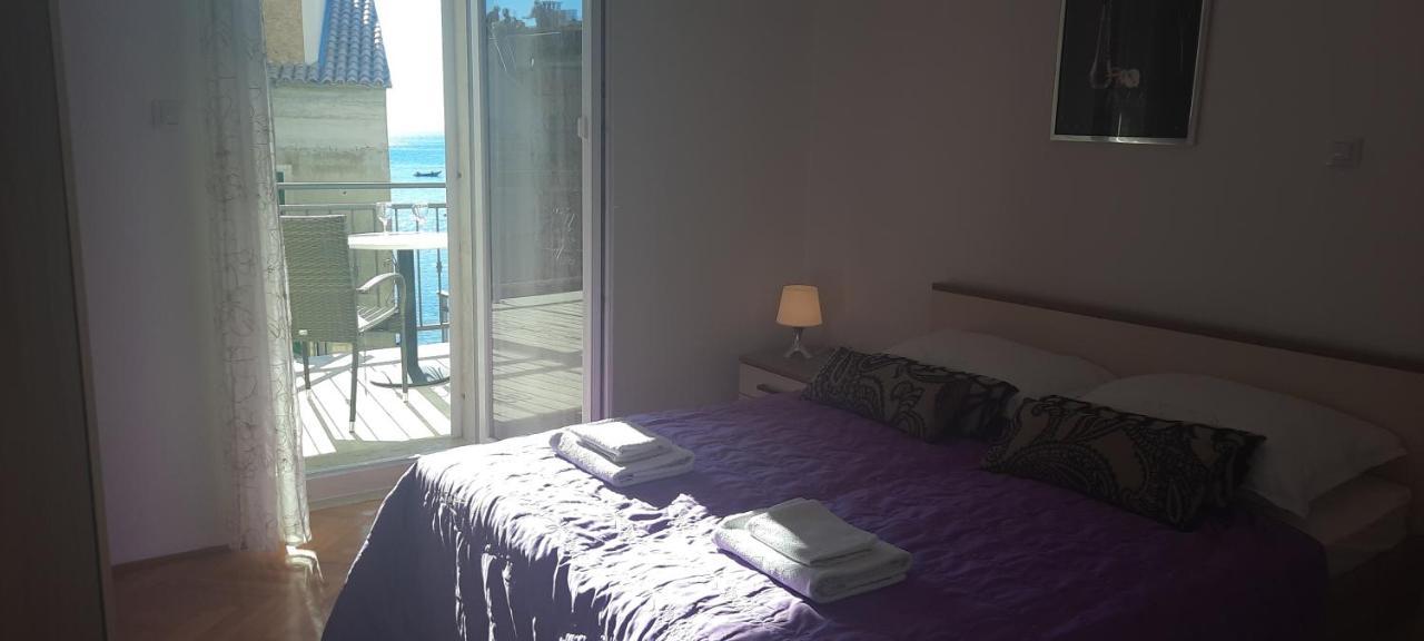 Apartments Villa Beba Комижа Екстер'єр фото